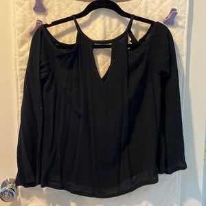 Mossimo black cold shoulder blouse
